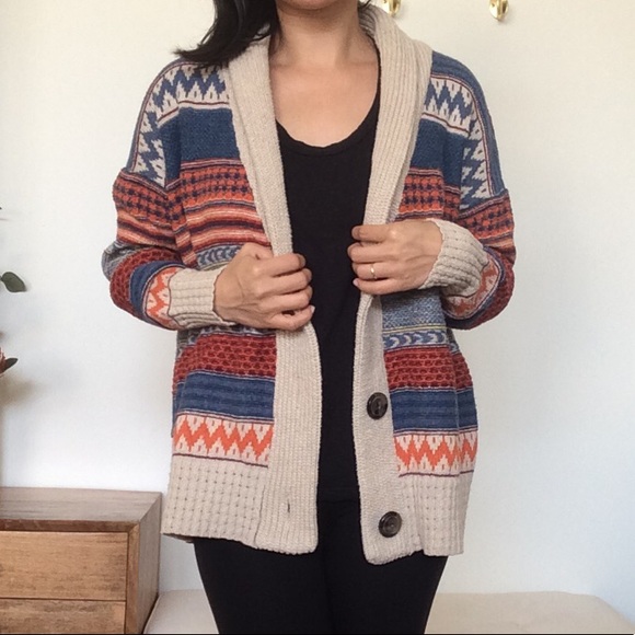 Sweaters - Cardigan sweater